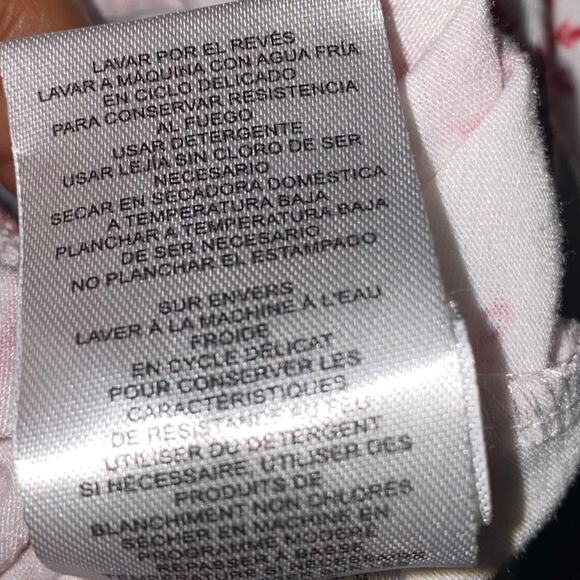 American Girl Warm Wishes Two Piece Pajama Set Girls Red White Gold XL (18/20) - Picture 10 of 14